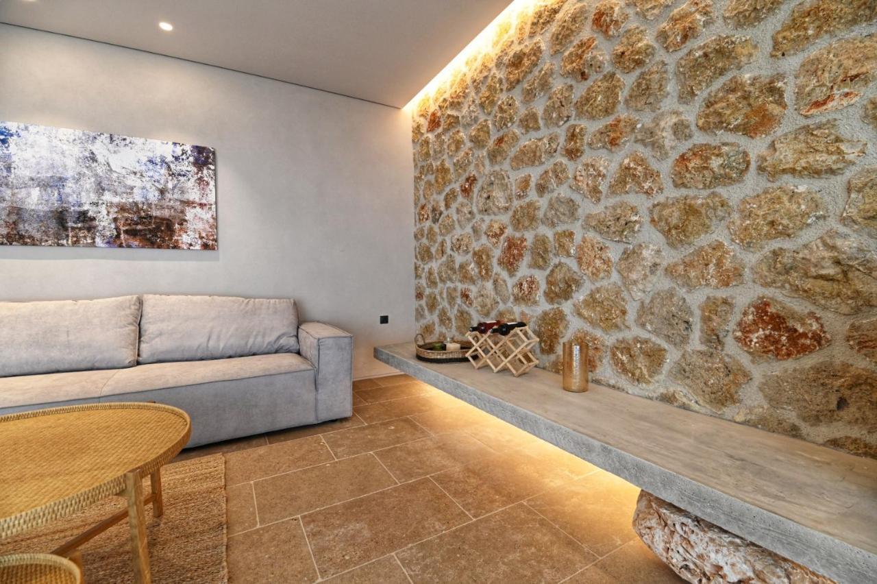 Blooms Of Sivota Bay - Luxury Villas With Private Heated Pool Exterior photo