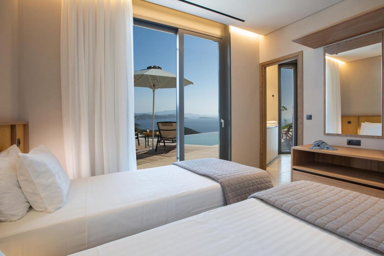 Blooms Of Sivota Bay - Luxury Villas With Private Heated Pool Exterior photo